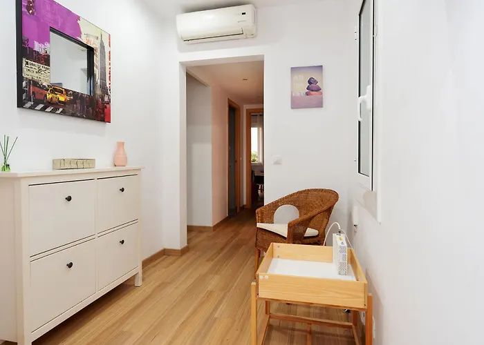 Comte Borrell 公寓 *