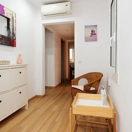 Comte Borrell Apartment *