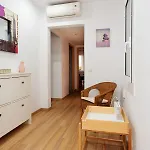 Comte Borrell Apartment *