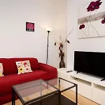 Apartment Comte Borrell *